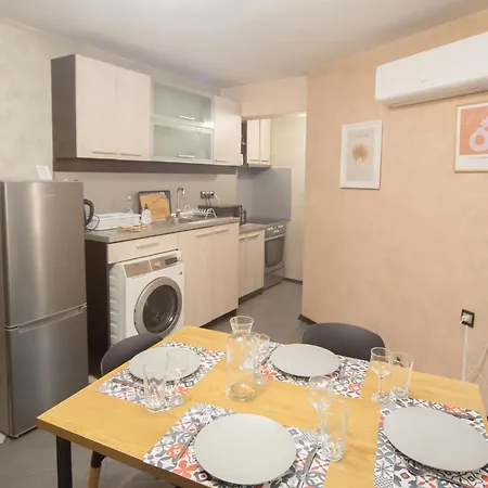 Appartement Aleks Holiday-center,sea,parking