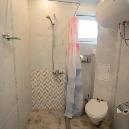 Appartement Aleks Holiday-center,sea,parking